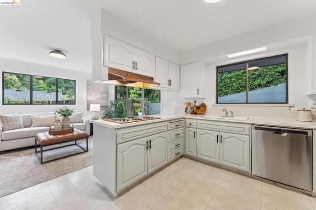 7 Cavanaugh, Piedmont, CA 94610