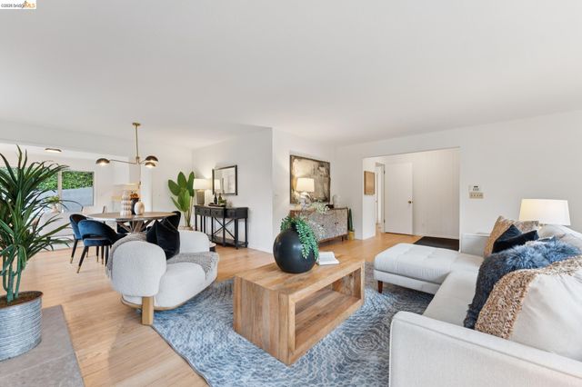 7 Cavanaugh, Piedmont, CA 94610