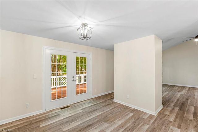 2021 Warwickshire Drive, Greensboro, NC 27455