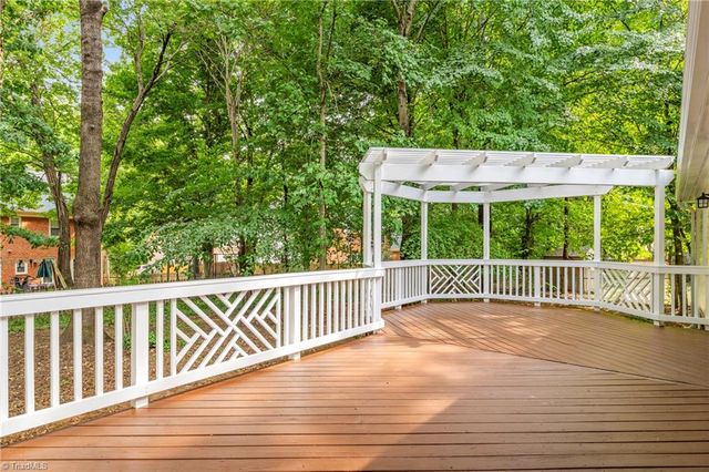 2021 Warwickshire Drive, Greensboro, NC 27455