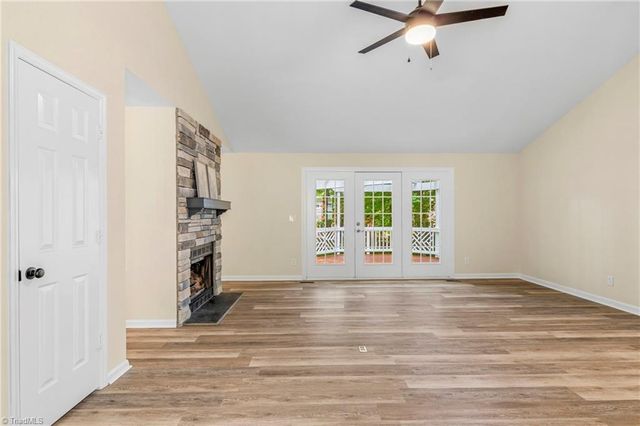 2021 Warwickshire Drive, Greensboro, NC 27455