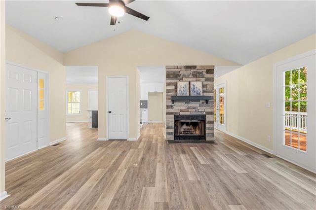 2021 Warwickshire Drive, Greensboro, NC 27455