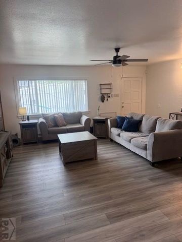 23 MacGregor Rd, Pueblo, CO 81001