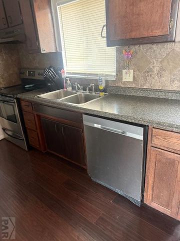 23 MacGregor Rd, Pueblo, CO 81001