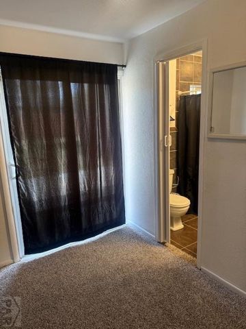23 MacGregor Rd, Pueblo, CO 81001