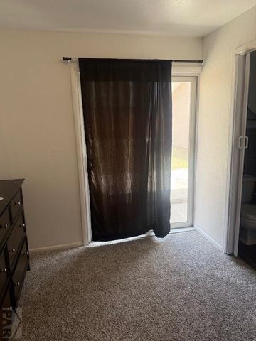 23 MacGregor Rd, Pueblo, CO 81001