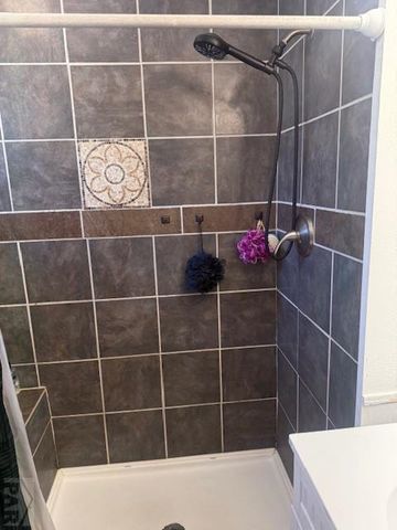 23 MacGregor Rd, Pueblo, CO 81001