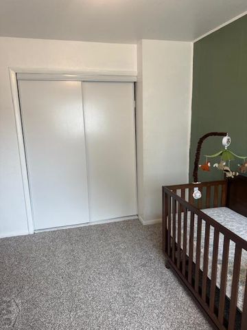 23 MacGregor Rd, Pueblo, CO 81001
