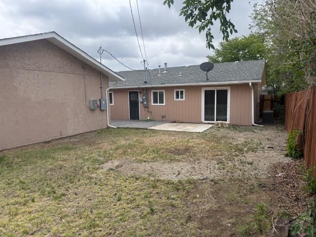 23 MacGregor Rd, Pueblo, CO 81001