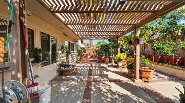 14272 Saarinen Court, Irvine, CA 92606