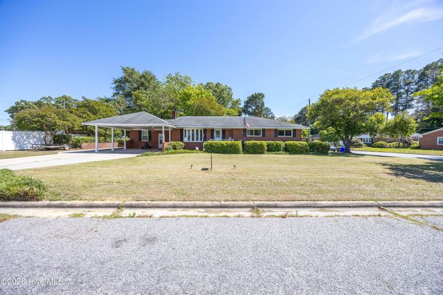100 E Berkshire Road, Greenville, NC 27858