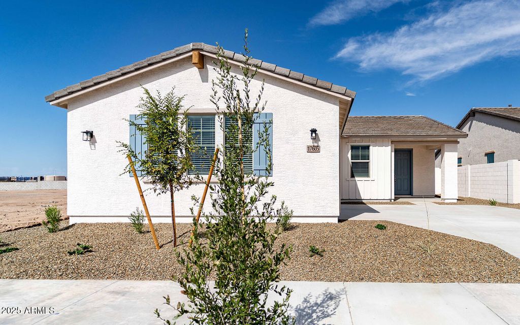 17605 N BOLERNO Drive, Maricopa, AZ 85138 — photo 2