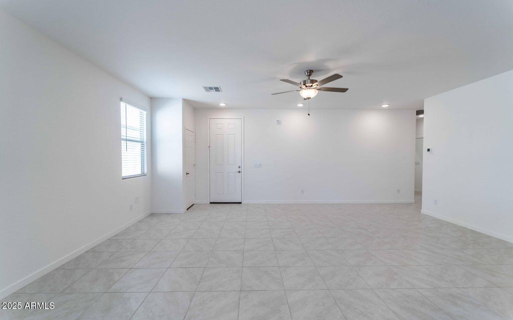 17605 N BOLERNO Drive, Maricopa, AZ 85138 — photo 3