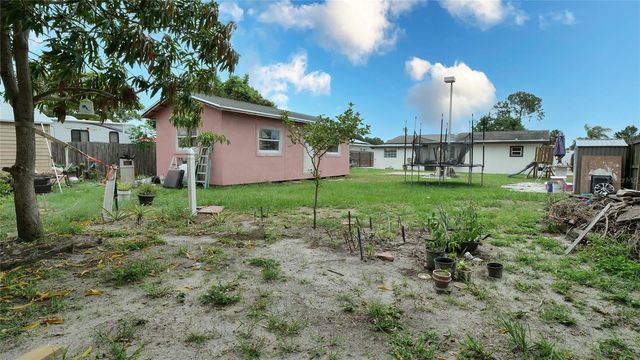 6424 YORKSHIRE RD, Tampa, FL 33634
