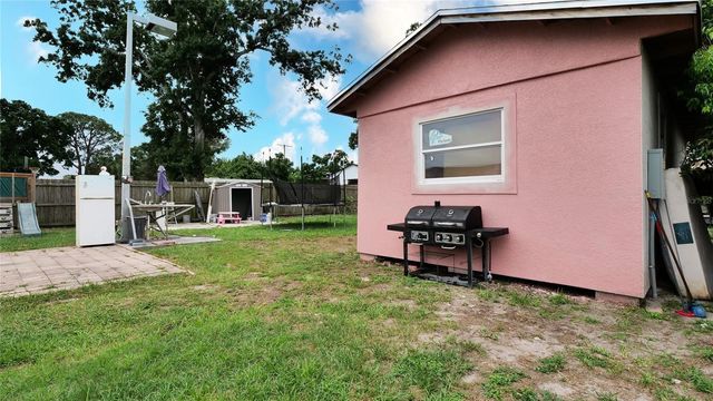 6424 YORKSHIRE RD, Tampa, FL 33634