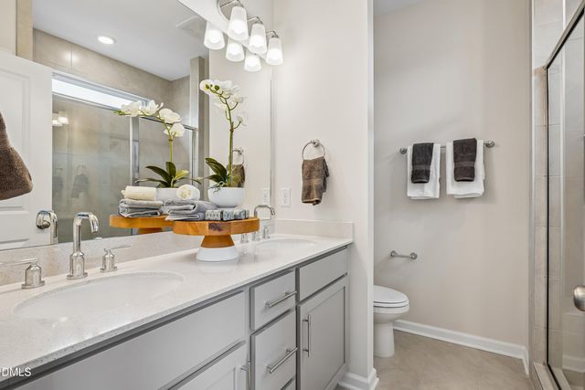34 E Tiger Lily Trail 107, Clayton, NC 27527