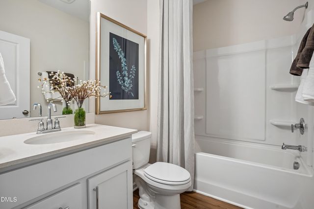 34 E Tiger Lily Trail 107, Clayton, NC 27527