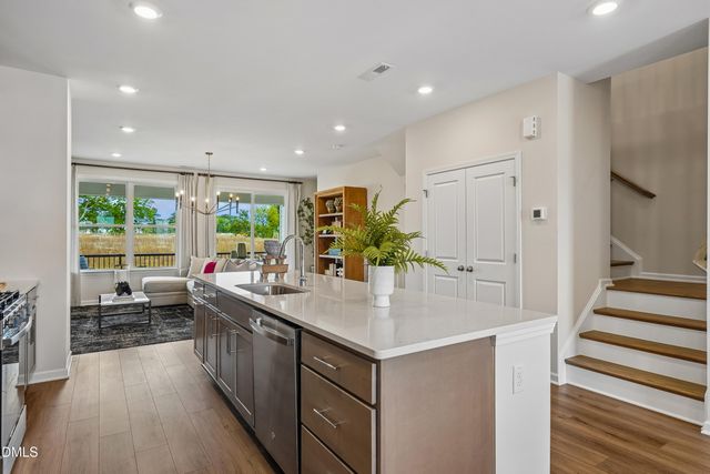 34 E Tiger Lily Trail 107, Clayton, NC 27527