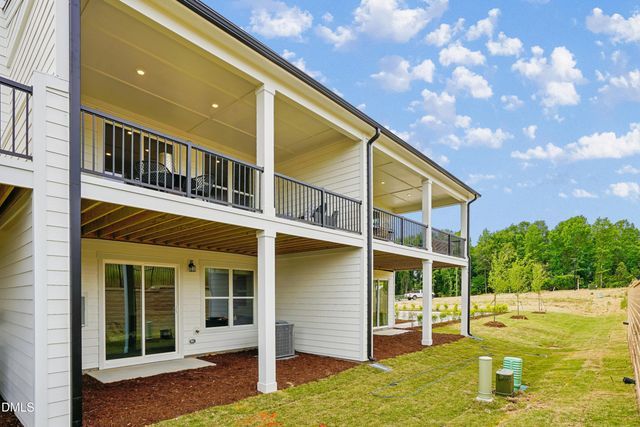 34 E Tiger Lily Trail 107, Clayton, NC 27527