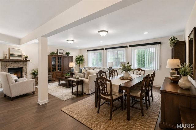 129 Braewood Circle 5C, St Charles, MO 63301