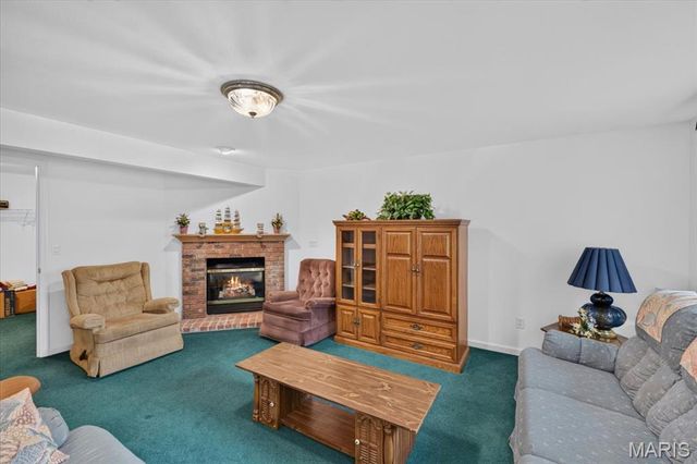 129 Braewood Circle 5C, St Charles, MO 63301