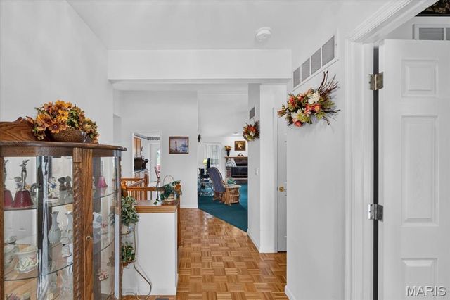 129 Braewood Circle 5C, St Charles, MO 63301