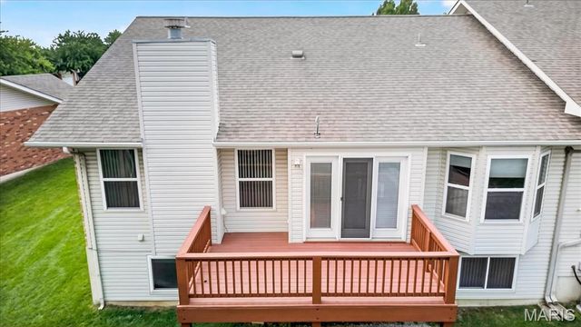 129 Braewood Circle 5C, St Charles, MO 63301