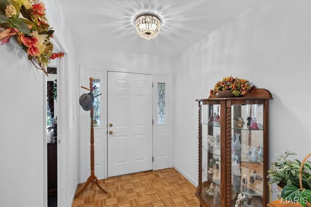 129 Braewood Circle 5C, St Charles, MO 63301