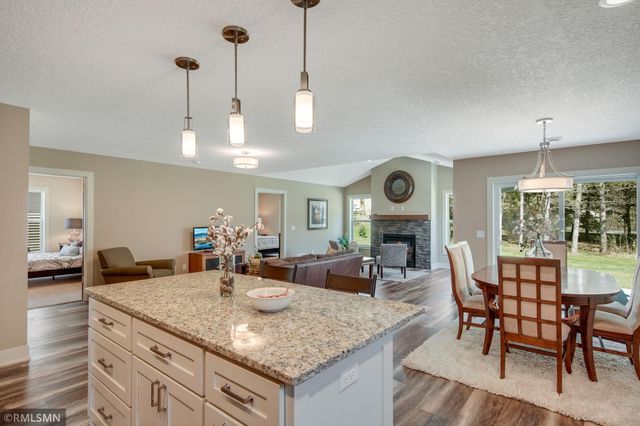 15563 Xalapa Street NE, Columbus, MN 55025