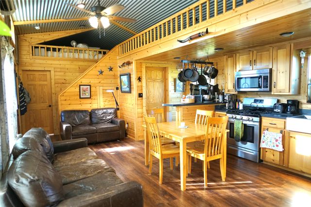 1394 County Road 313 Spur, Glen Rose, TX 76043