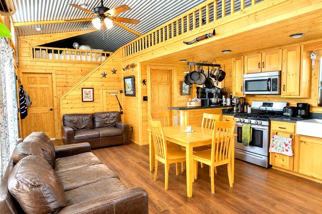 1394 County Road 313 Spur, Glen Rose, TX 76043