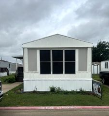717 Byron Road, Wilmer, TX 75172