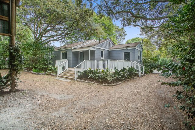311 Cassina Road, Charleston, SC 29407