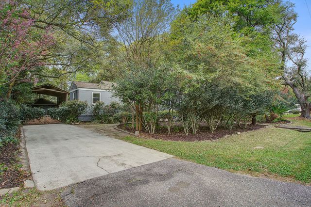 311 Cassina Road, Charleston, SC 29407