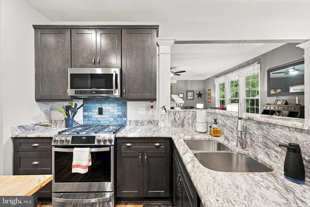 11123 BLUE HERRON CIR, Spotsylvania, VA 22553