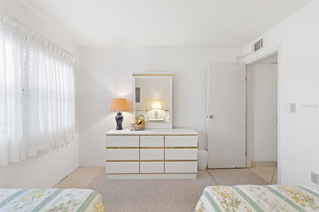 Image 19 of property listing at 4175 S ATLANTIC AVENUE 507, New Smyrna Beach, FL 32169