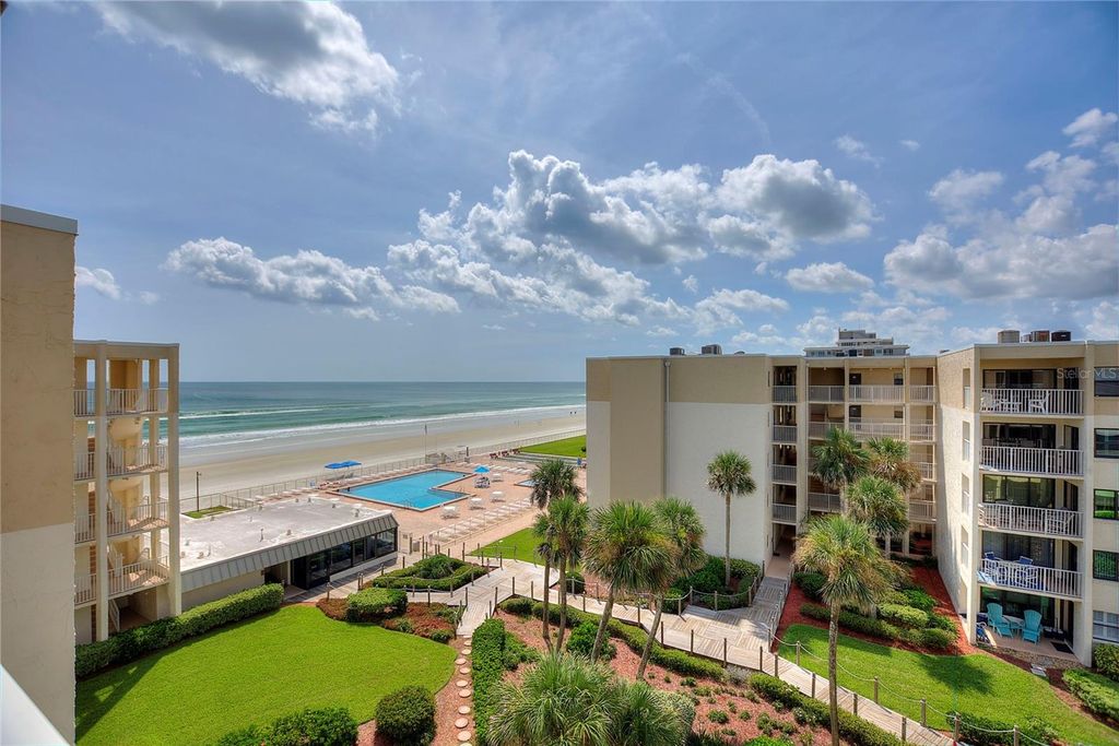 Image 7 of property listing at 4175 S ATLANTIC AVENUE 507, New Smyrna Beach, FL 32169