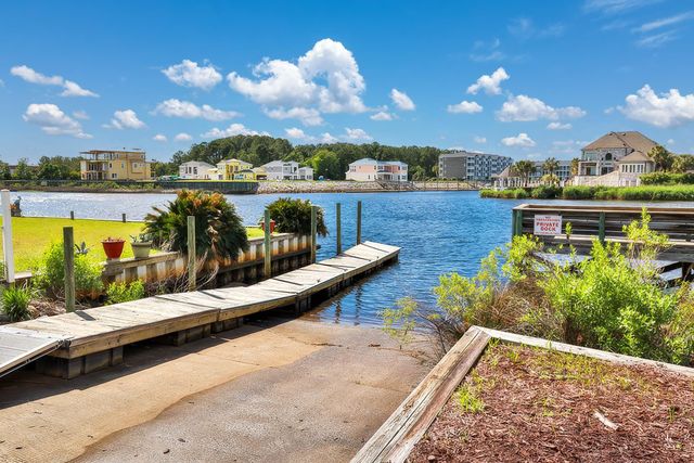 1011 Clubhouse Dr., North Myrtle Beach, SC 29582