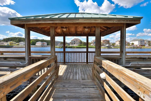 1011 Clubhouse Dr., North Myrtle Beach, SC 29582