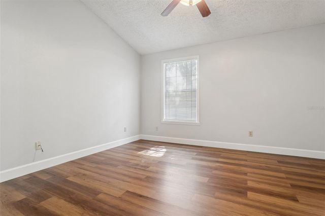 11325 STRATTON PARK DRIVE 11325, Tampa, FL 33617