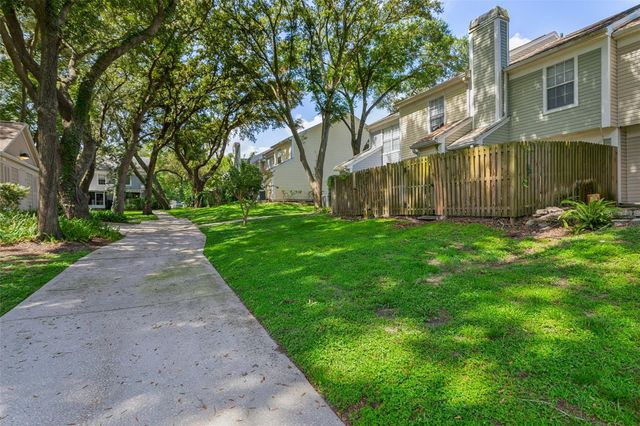 11325 STRATTON PARK DRIVE 11325, Tampa, FL 33617