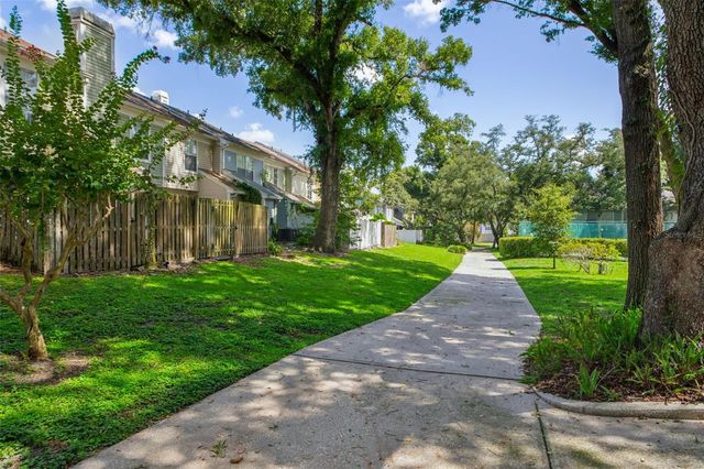 11325 STRATTON PARK DRIVE 11325, Tampa, FL 33617