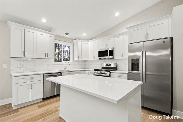 4764 Potter Avenue, Kentwood, MI 49548