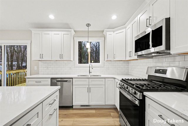 4764 Potter Avenue, Kentwood, MI 49548