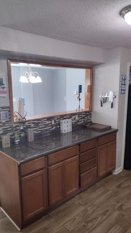 304 Ridgewood Drive, Tool, TX 75143