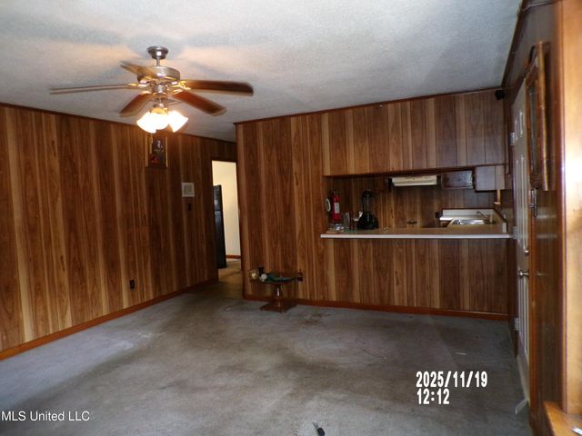 487 Silver Ridge Avenue, Gulfport, MS 39507