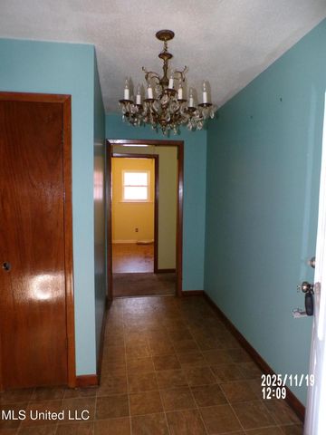 487 Silver Ridge Avenue, Gulfport, MS 39507