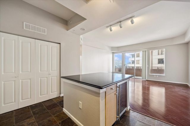 3505 Sage Road 508, Houston, TX 77056