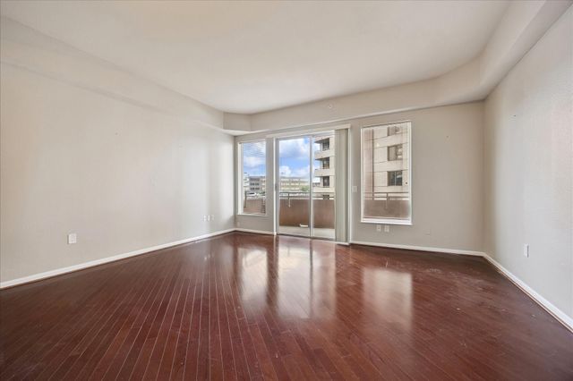 3505 Sage Road 508, Houston, TX 77056