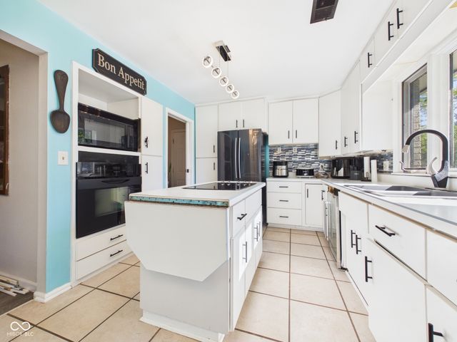 3929 Haven Place, Anderson, IN 46011